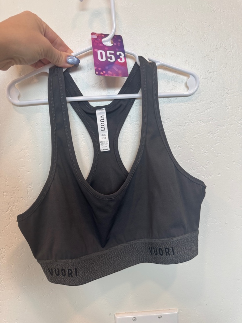 53. Vuori Charcoal Sports Bra - Racerback in Dark Gray